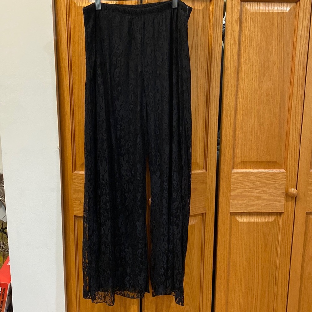 Brand: Agenda Size: PXL Color: Black